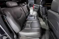  2004-GMC-Sierra-2500HD-Dark-Spiral-Gray-Metallic-184479-53.jpg